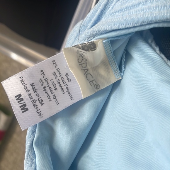 L space blue swim top - Picture 7 of 8